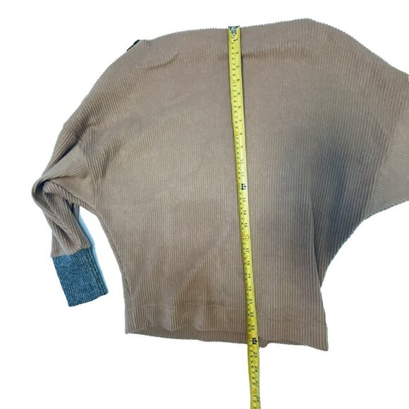 T H M L Anthropology Shoulder Zip Close Sweater Size Medium Dusty Rose Tan - Picture 6 of 7